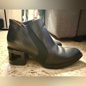 Jeffrey Campbell Black Ankle Booties